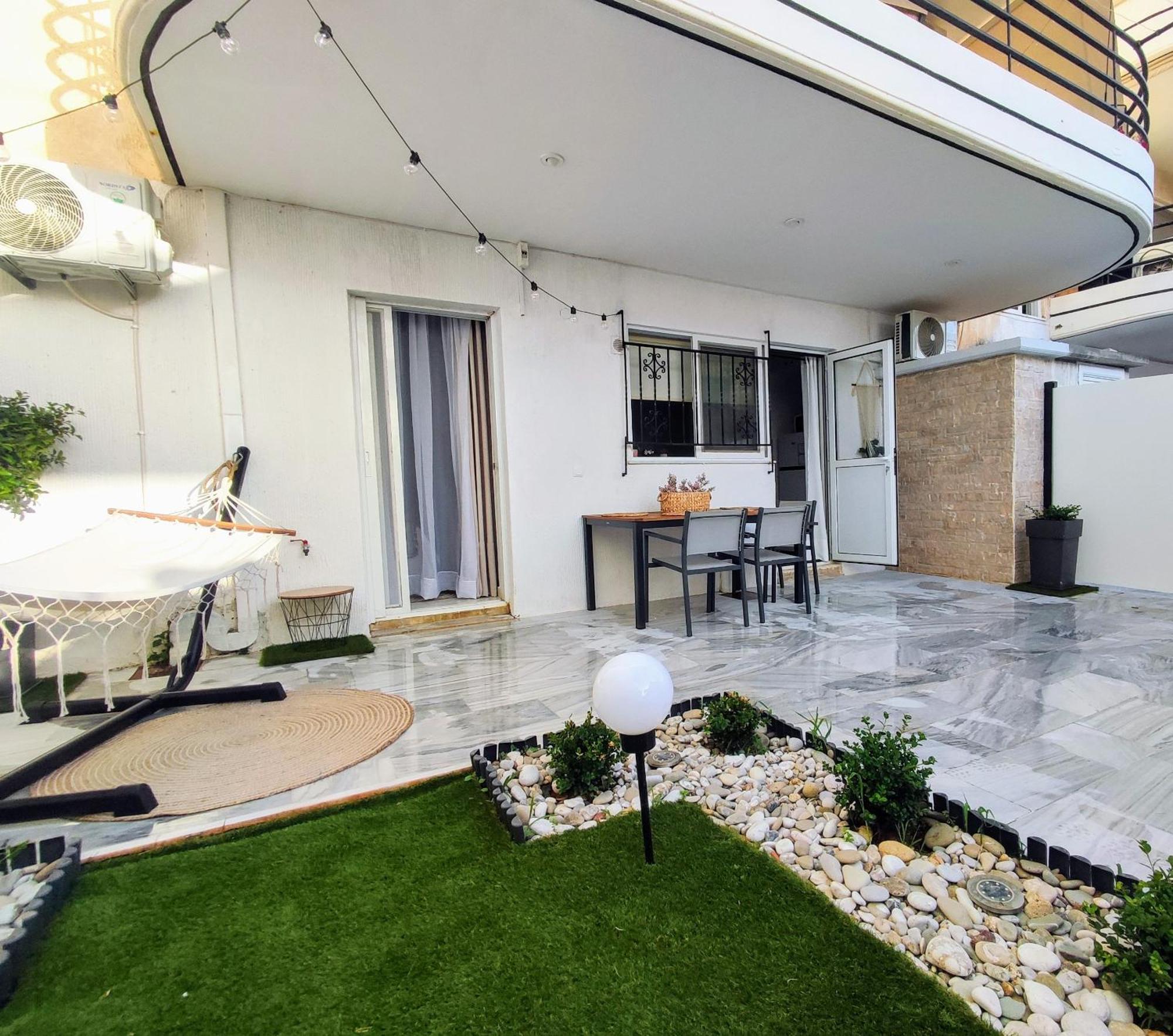 Casa Di Penny 1 Apartment คิปปาริสเซีย ภายนอก รูปภาพ